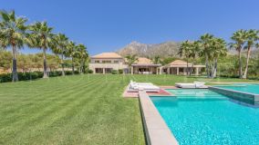 Villa for sale in La Quinta de Sierra Blanca