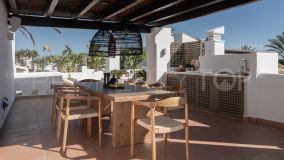 For sale penthouse in Alcazaba Beach