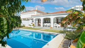 Fantástica Villa en el corazón de Marbella con infinitas posibilidades para ser reformada