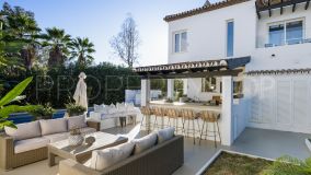 Villa en venta en Marbella Country Club con 4 dormitorios