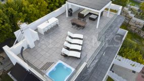 Villa en venta en El Campanario, Estepona Este