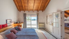 For sale duplex penthouse in Las Lomas de Marbella with 3 bedrooms