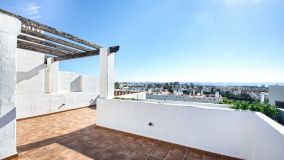 Stunning Penthouse with a spacious terrace and panoramaviews in La Resina, Estepona