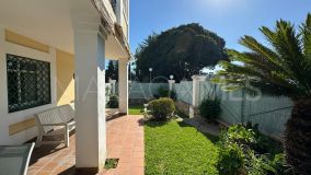 Apartamento Planta Baja en venta en Aloha Gardens, Nueva Andalucia