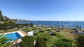 Renovated frontline beach duplex penthouse with stunning views in Estepona