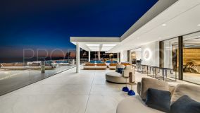 Spectacular Luxury Penthouse in Emare, Estepona