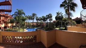 For sale penthouse in La Reserva de Marbella with 2 bedrooms