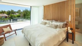 Villa en venta en Nueva Andalucia, Marbella
