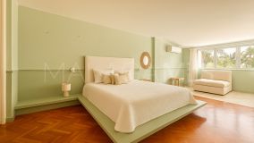 Maison de Ville for sale in Los Toreros, Nueva Andalucia