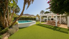 Maison de Ville for sale in Los Toreros, Nueva Andalucia