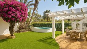 Maison de Ville for sale in Los Toreros, Nueva Andalucia