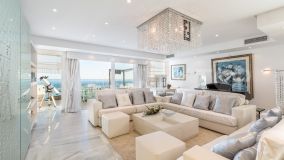 LUXURY DUPLEX PENTHOUSE FRONTLINE WITH STUNNING VIEWS