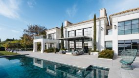 Villa for sale in Los Flamingos, Benahavis