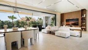 Mansion en venta en Rocio de Nagüeles, Marbella Golden Mile