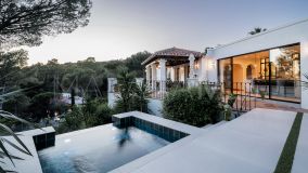 Villa en venta en El Madroñal, Benahavis