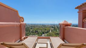 Penthouse for sale in Monte Halcones, Benahavis