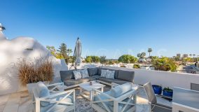 Adosado en venta en Azahara II, Nueva Andalucia