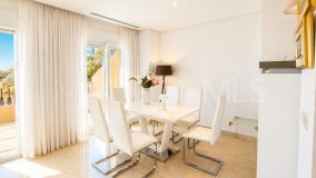 Tvåvåningslägenhet for sale in Vista Real, Nueva Andalucia