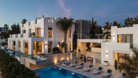 High-End Luxury Villa in Nueva Andalucia
