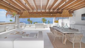Apartment for sale in Alcazaba Beach