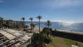A1526-416AP Apartment on the beach near the famous port of Puerto Banus near Marbella