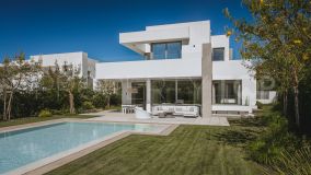 Buy villa in Marbella City
