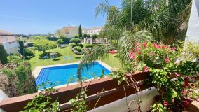 Immaculate first floor apartment for sale in Selwo Estepona