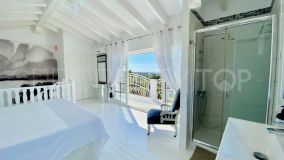Villa en venta con 4 dormitorios en La Cala