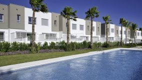 For sale town house in Estepona Golf