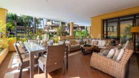 Ground Floor Apartment for sale in Marbella - Puerto Banus