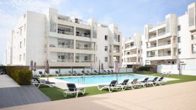 Apartamento con 3 dormitorios a la venta en San Pedro de Alcantara