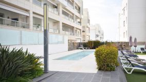 Apartamento con 3 dormitorios a la venta en San Pedro de Alcantara