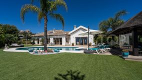 Villa for sale in Los Flamingos, 2,750,000 €