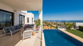 Villa for sale in Los Altos de los Monteros, Marbella Est