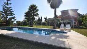 Villa for sale in Estepona, 1,550,000 €