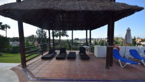 Markplanslägenhet for sale in Nueva Andalucia, Marbella