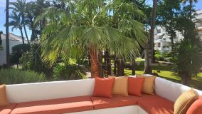 Apartamento en venta en Alcazaba, Marbella - Puerto Banus