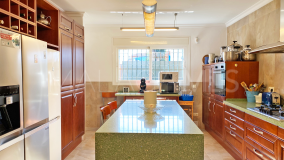 Villa for sale in San Pedro de Alcantara