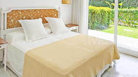 Apartment for sale in Alcazaba, Marbella - Puerto Banus
