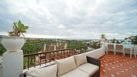 Ático en Marbella con vistas al mar a la venta