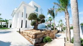 Villa en venta en Las Lomas del Marbella Club, Marbella Golden Mile