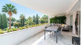 Apartment for sale in Don Gonzalo, Marbella City