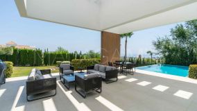 Villa zu verkaufen in Los Flamingos Golf, Benahavis