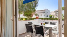 Lägenhet for sale in Nueva Andalucia, Marbella