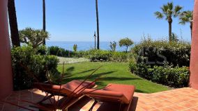 Lägenhet for sale in Menara Beach, Estepona Öst