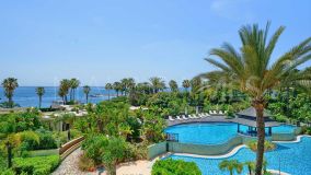Apartment for sale in Laguna de Banus, Marbella - Puerto Banus