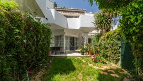 Radhus for sale in Marbella Golden Mile