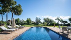 Villa for sale in Altos Reales, Marbella Golden Mile