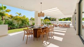 Villa for sale in Linda Vista Baja, San Pedro de Alcantara