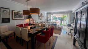 Wohnung zu verkaufen in Golf Gardens, Marbella Ost